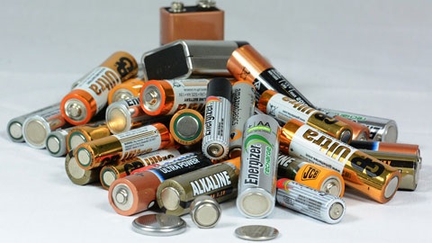 Does Leaving Hazards On Waste Battery